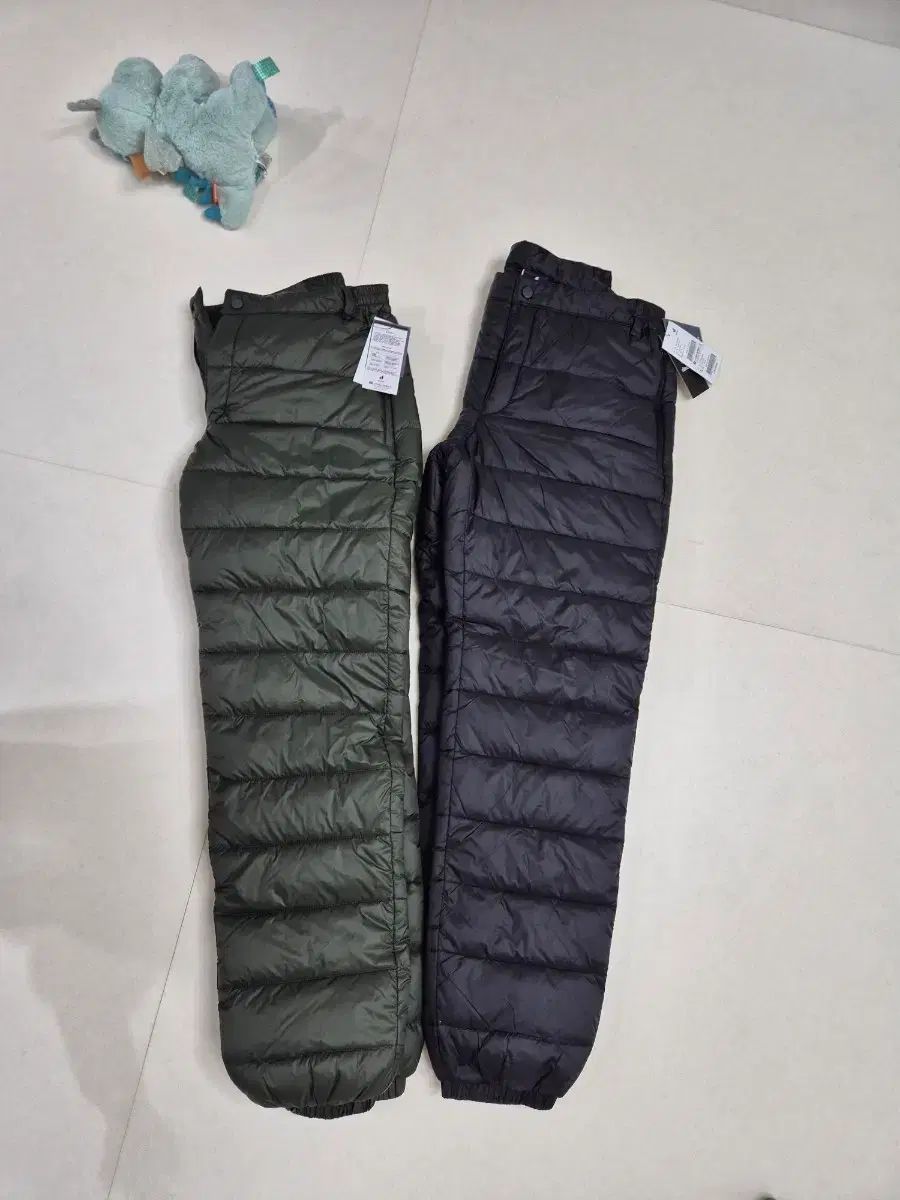 ドイター スコットダウン パンツ ブラック カーキ色