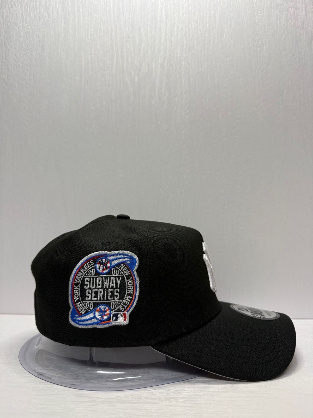 FRAME スナップバックキャップ