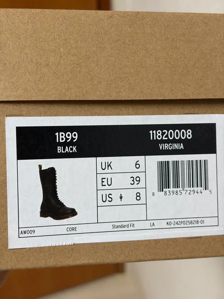 DR. MARTENS 1 B 99 バージニア 14ホール ブラック ブーツ 250