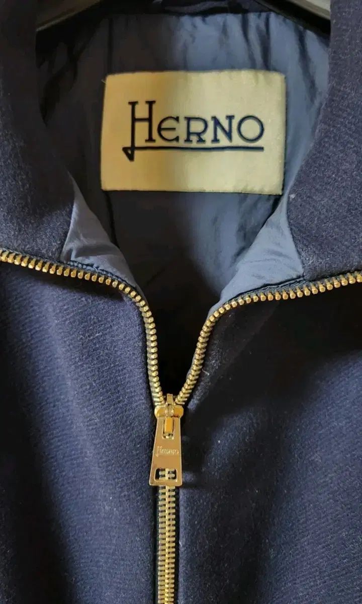 エルノ ネイビー ダウン コート