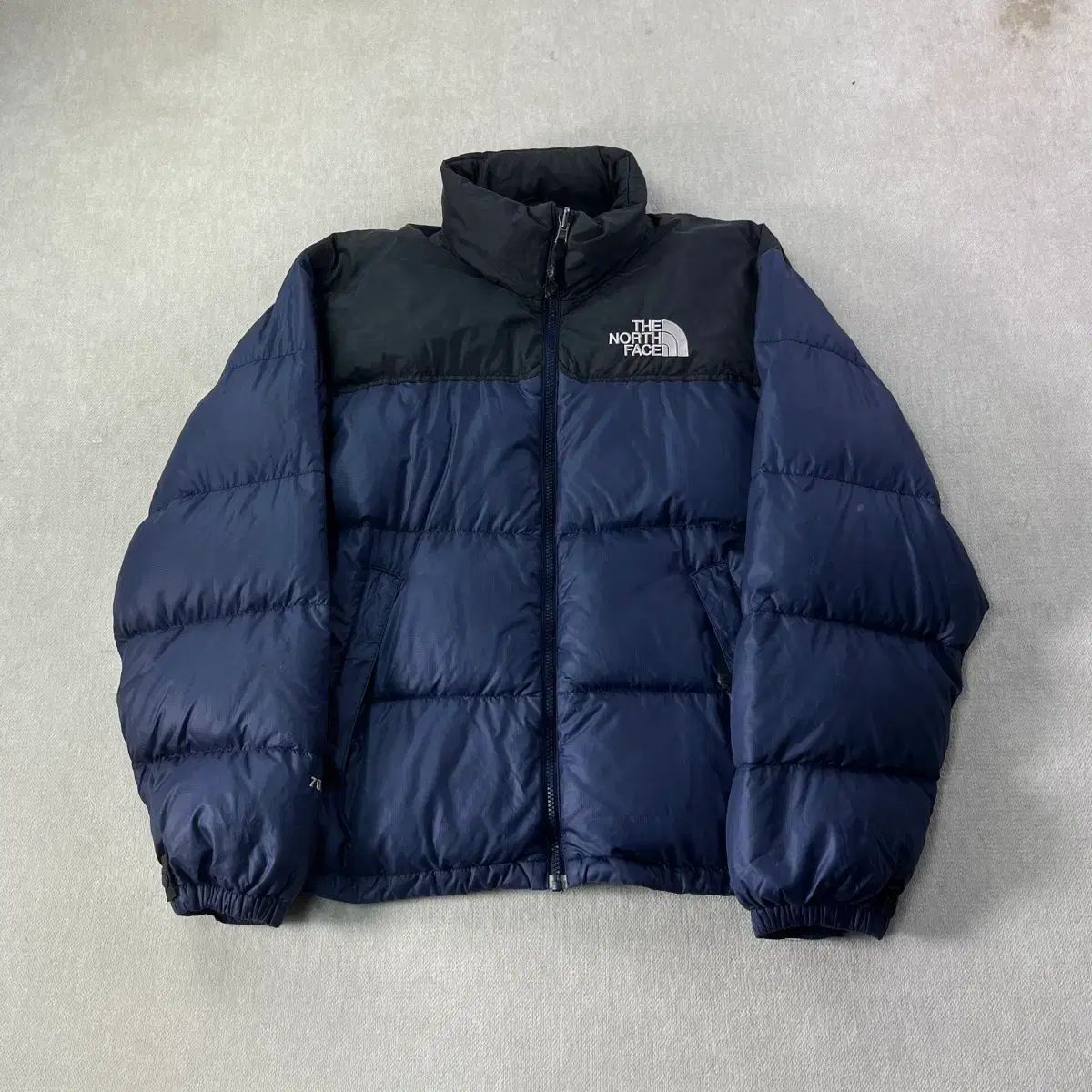 B511b 祥瑞手瓢形花入 源右衛門窯 松 捻り模様 染付 花瓶 箱無 ショップ