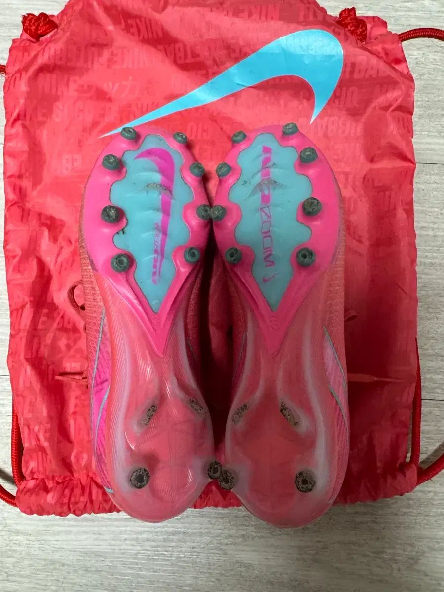 マーキュリアル