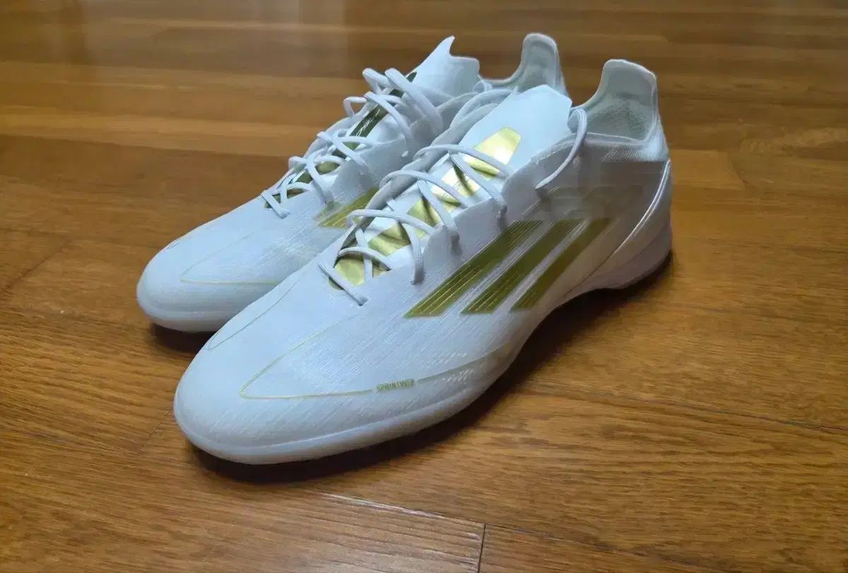 アディダス F 50 プロ 白金 TF サイズ 280