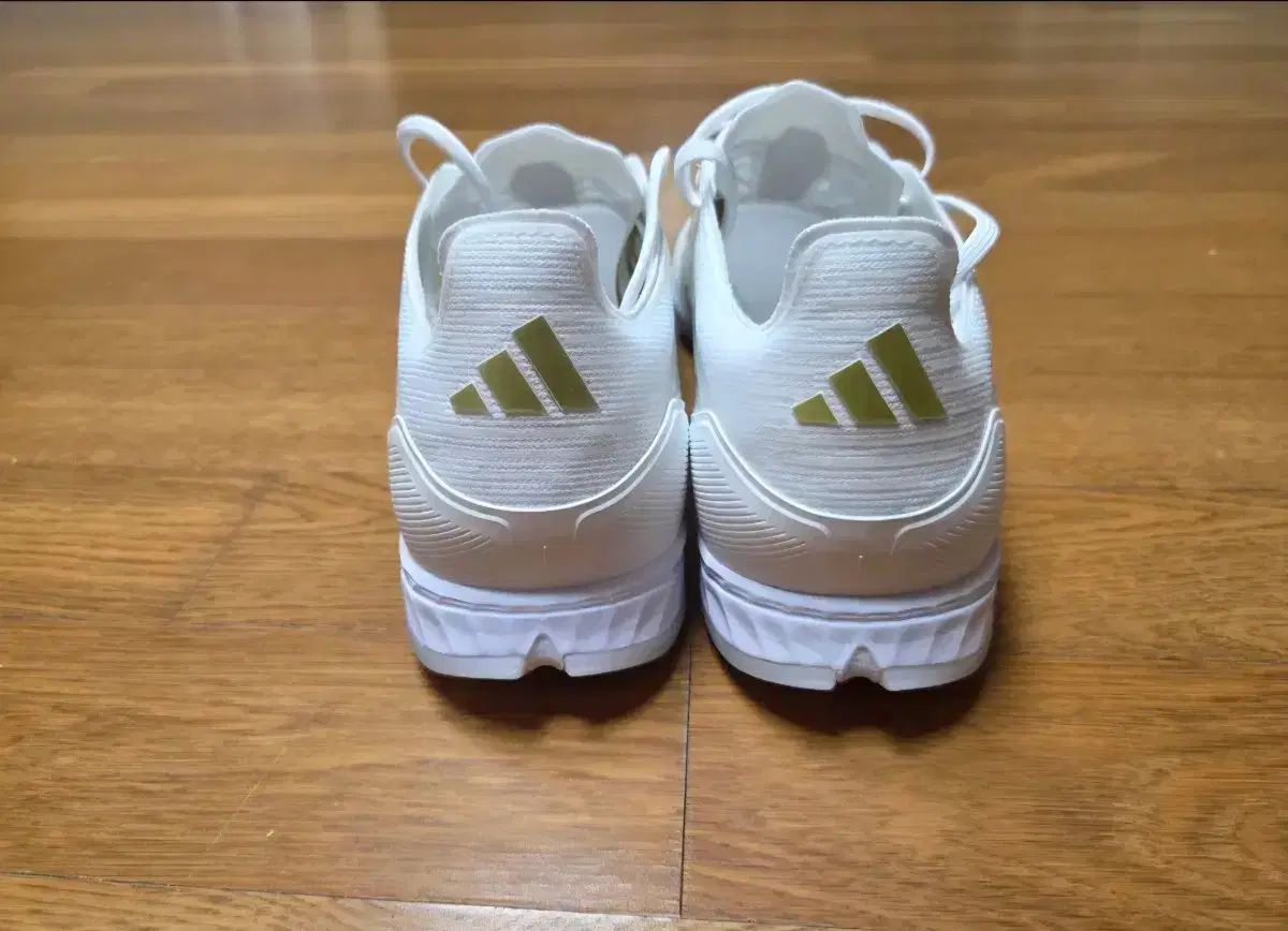 アディダス F 50 プロ 白金 TF サイズ 280