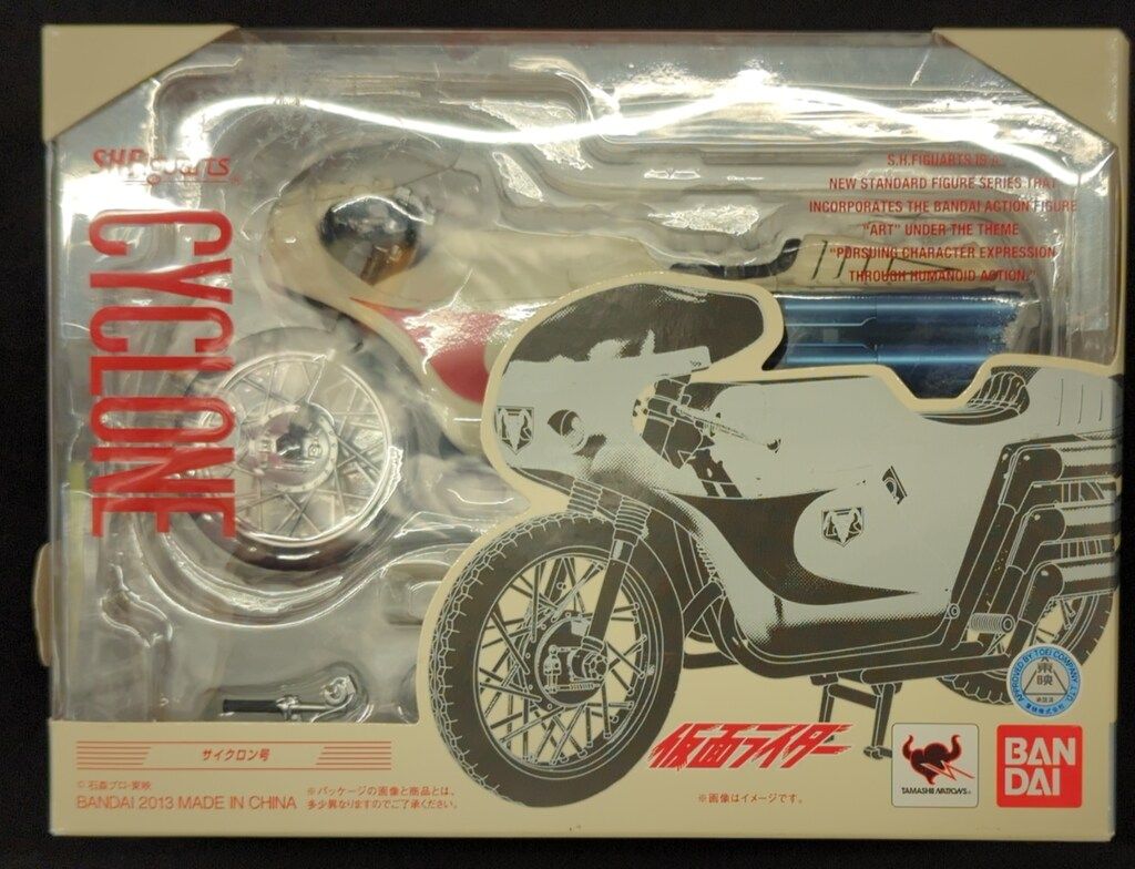 バンダイ S.H.Figuarts 仮面ライダー サイクロン号