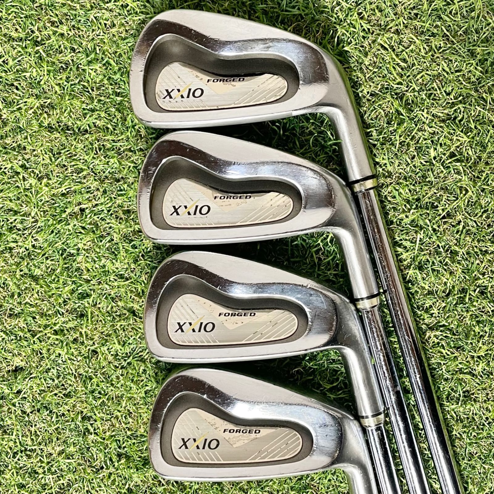 ゼクシオ フォージド XXIO FORGED アイアンセット 7本 S 右 良品 XXIO FORGED ゼクシオ フォージド アイアンセット 7本 メンズ S 右