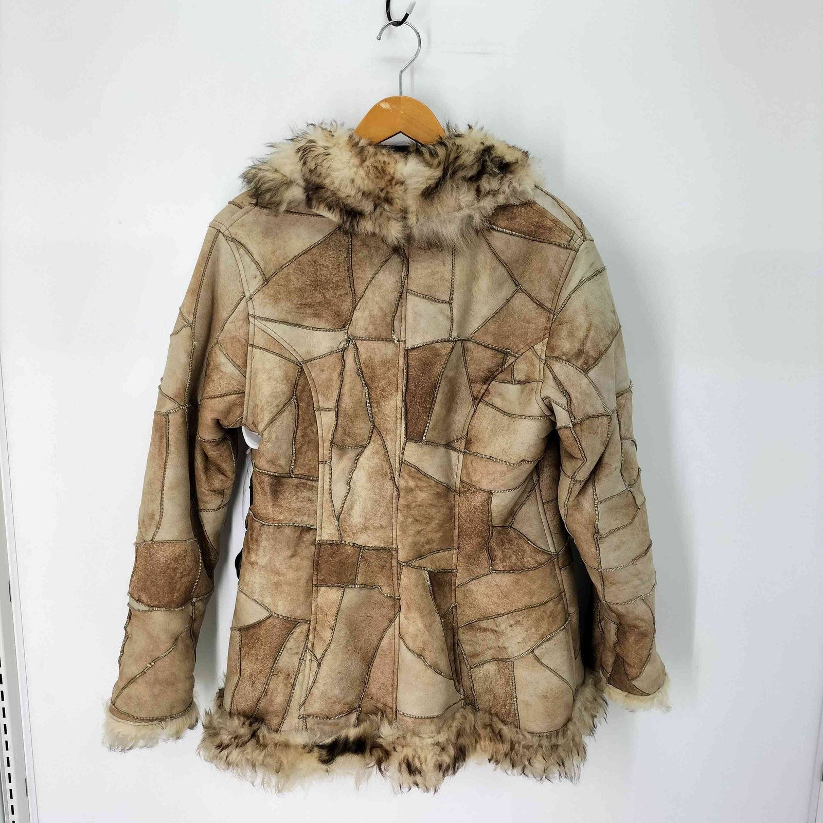 ユーズドフルギ 古着 パッチワーク ムートン コート 裏地ファー レディース 表記無