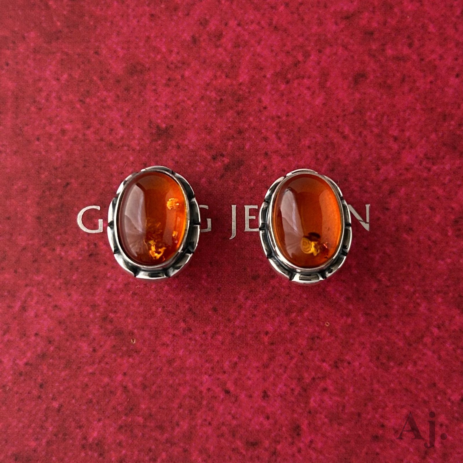 ジョージジェンセン 未使用イヤーピアス2001年琥珀アンバー ジョージジェンセン イヤリング 2001 アンバー 琥珀 925 Georg Jensen