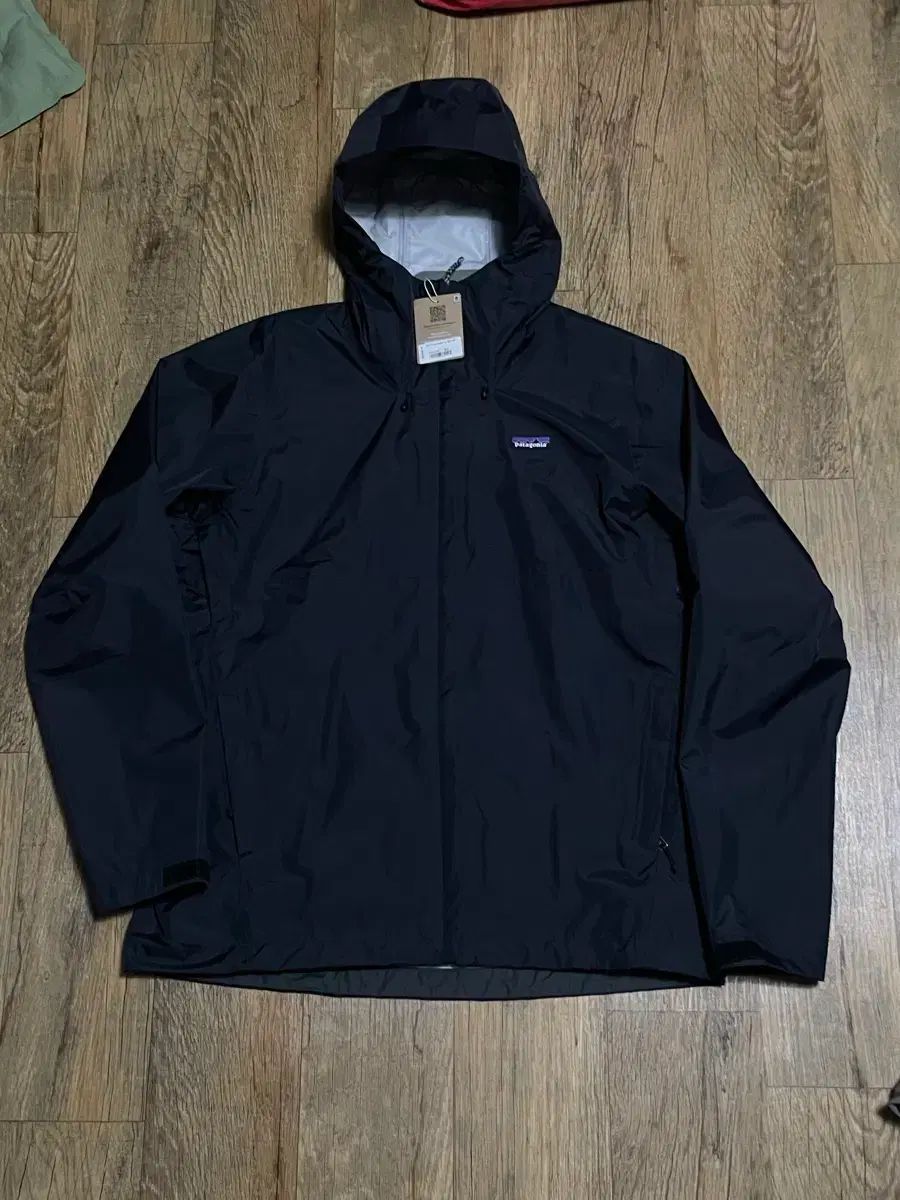 L patagonia パタゴニア トレントシェル 3 ブラック ラージ 防水 ウィンドブレーカー