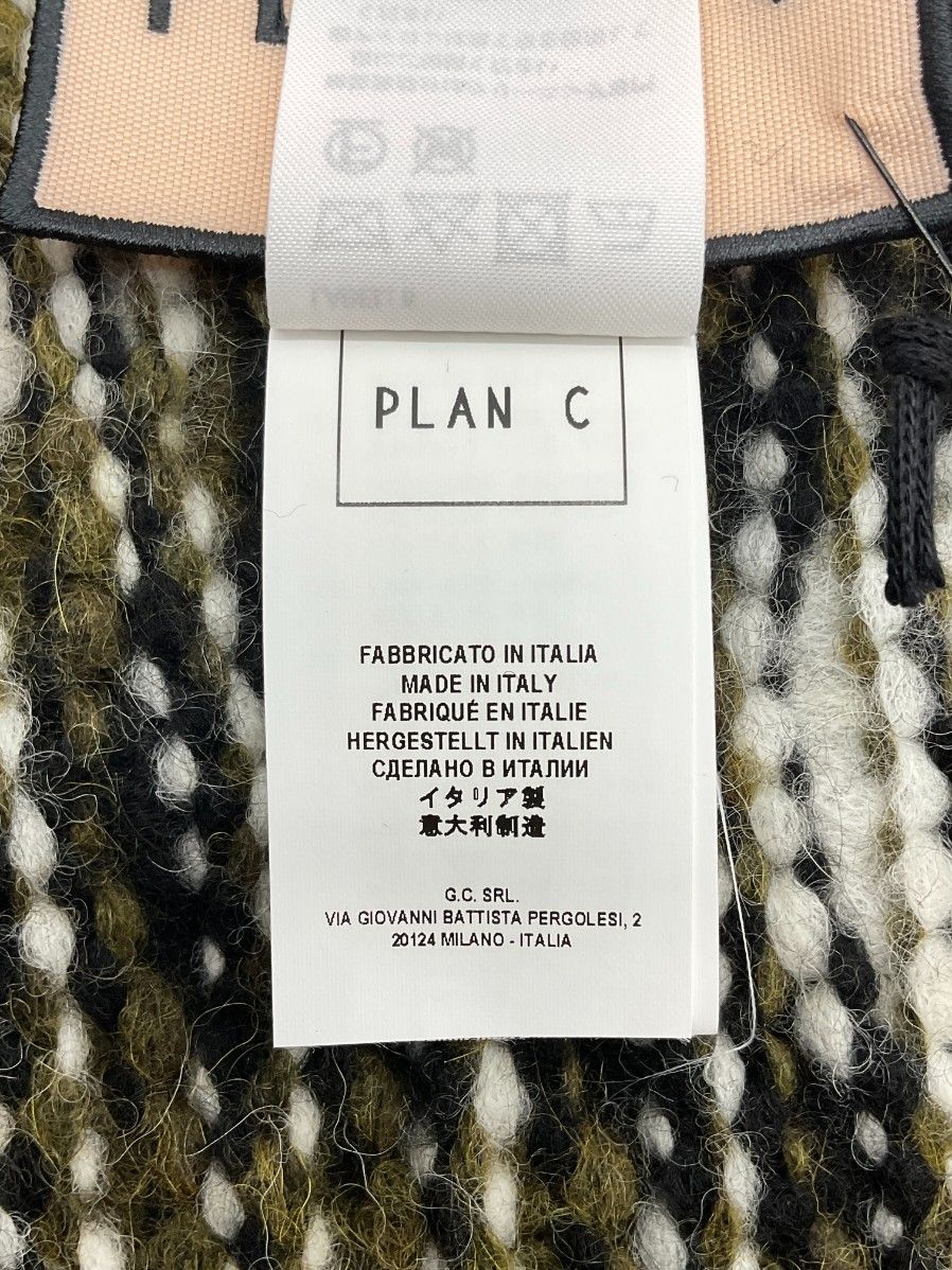 ブラック×カーキ×ホワイト