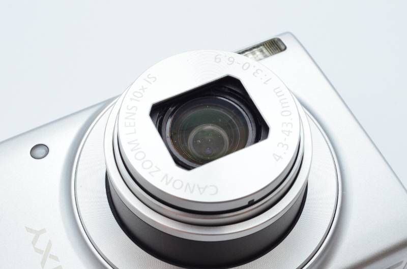 【美品 元箱付き】 キャノン Canon IXY 210 シルバー CANON IXY 210 [シルバー] 価格比較 - 価格.com