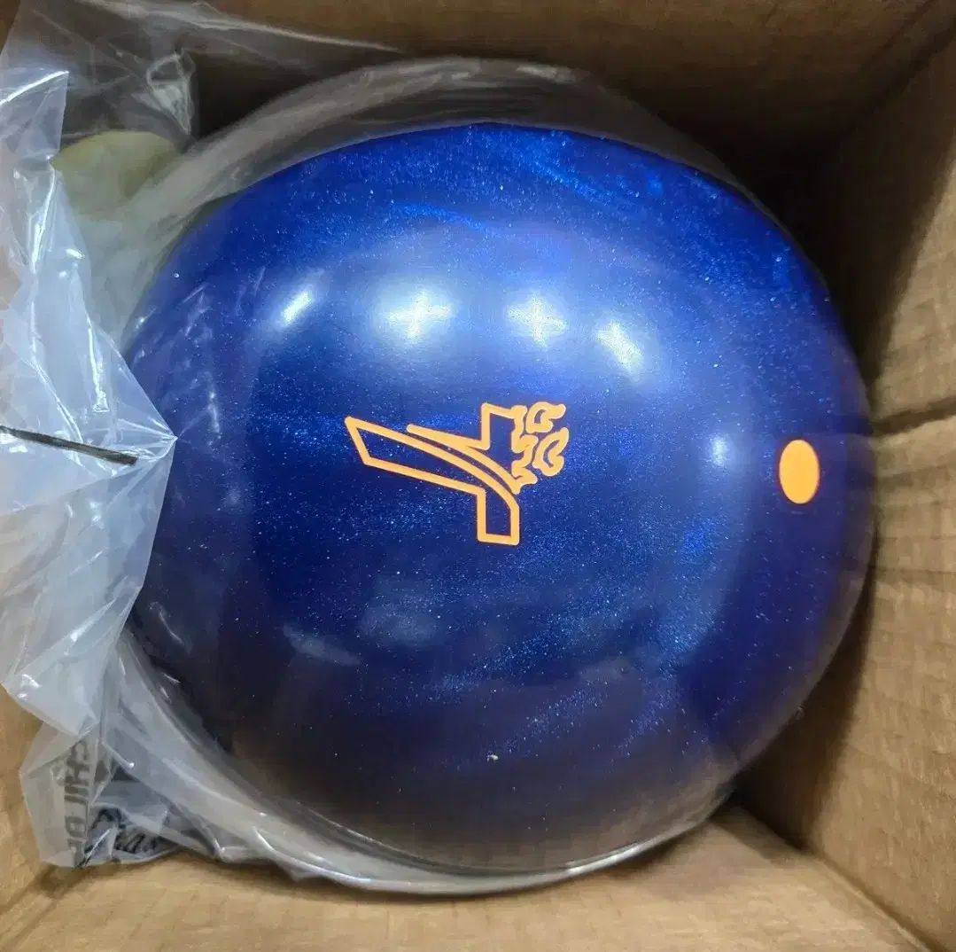13 パウンド ボーリング トラック ツンドラ FIRE ブルー 球