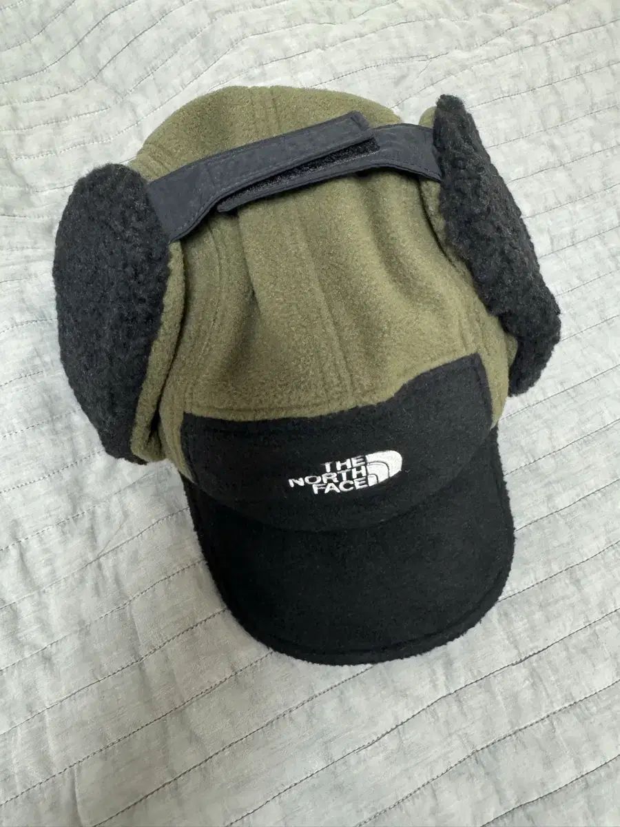 OS THE NORTH FACE ザノースフェイス シンミナ イヤーマフ キャット カーキ カジュアル フィット感