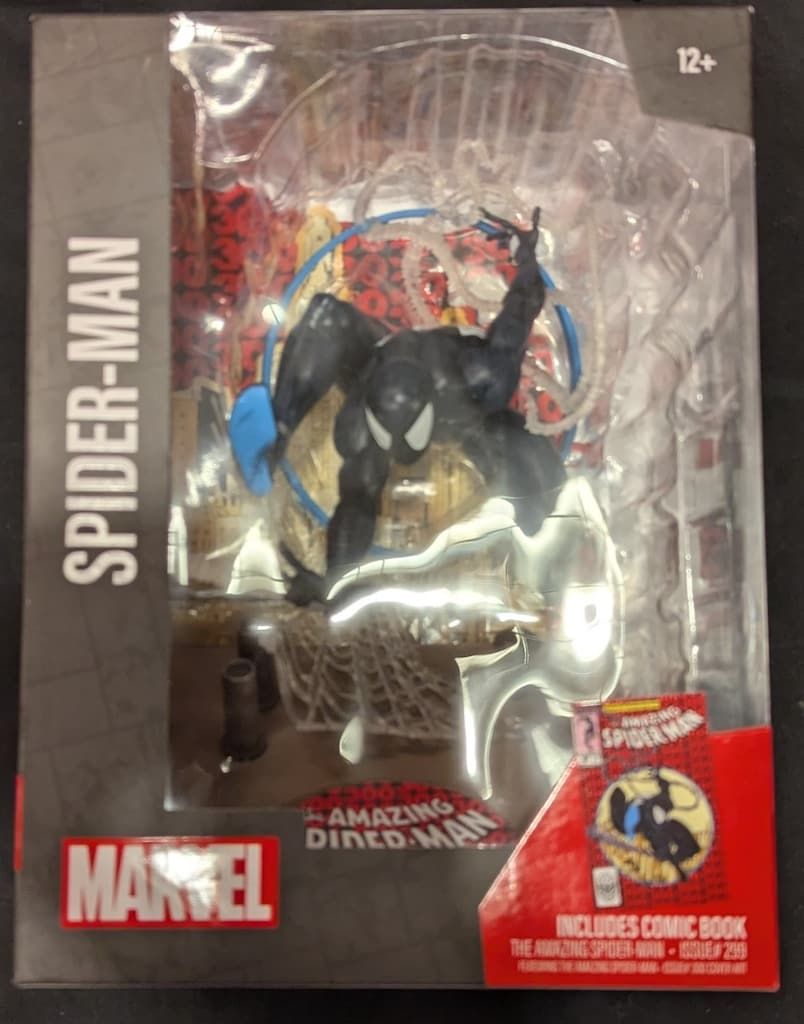 McFARLANE TOYS INCLUDES COMIC BOOK SPIDER-MAN ブラックコスチューム