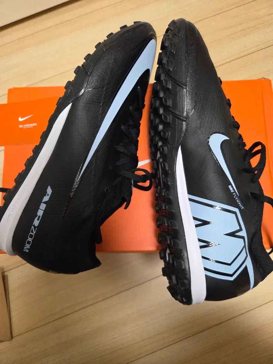 ナイキ ズーム マーキュリアル ベイパー 16 プロ tf サッカーシューズ ブラック