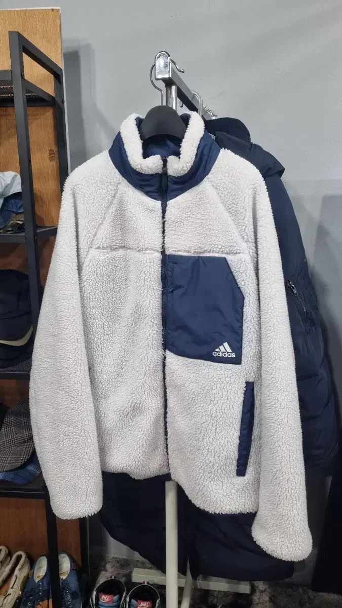 アディダス フリース リバーシブル アウター 100 105 バスト断面 56 ほぼ