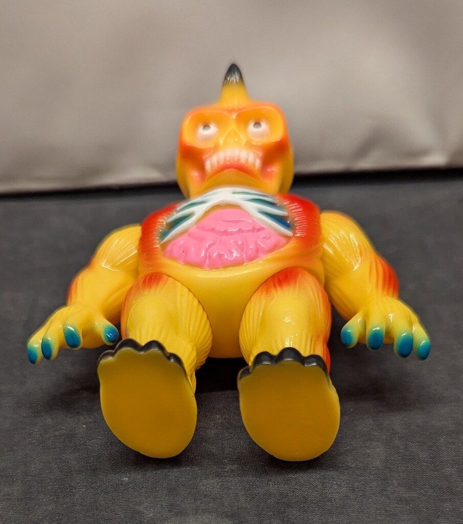 TRACTOR INC. INSIDE PARK 販売済み POPFLY 黄色成型