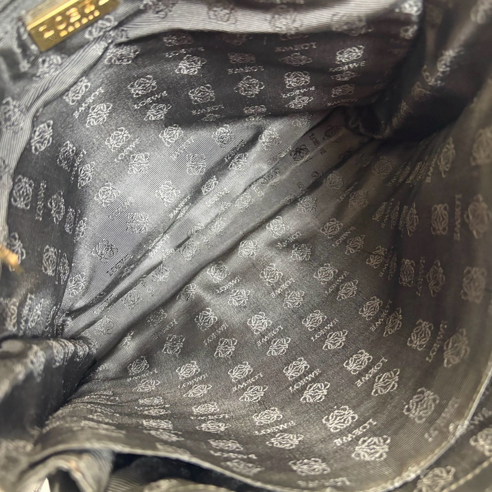 ロエベ LOEWE フラメンコ アナグラムロゴ 巾着型 ショルダーバッグ 