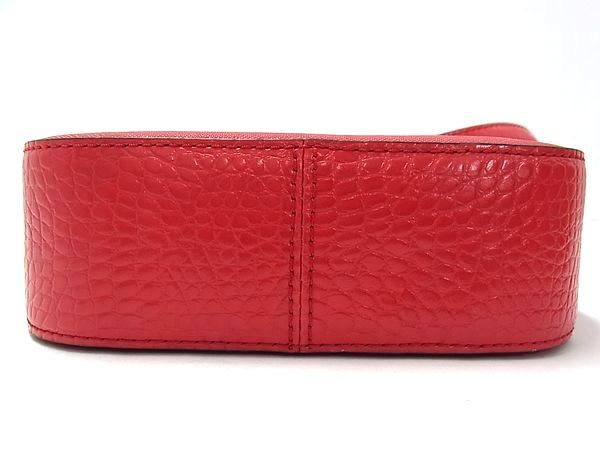 斜め掛けかばん