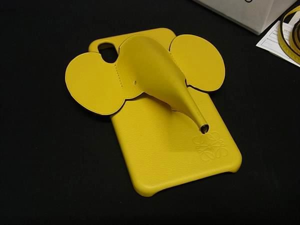 LOEWE ロエベ アナグラム レザー エレファント ゾウ iPhone X XS 対応 iPhoneケース スマホケース イエロー系 FQ 3500