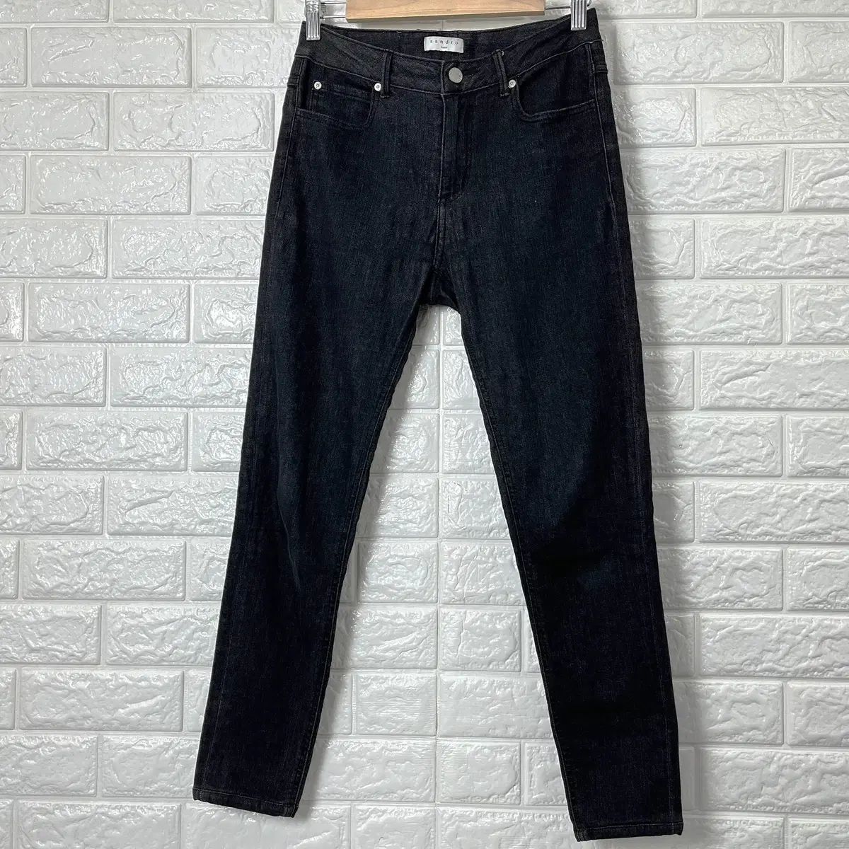 SANDRO サンドロ レディース スリムフィット ブラックジーン デニム パンツ ブラック 26 27