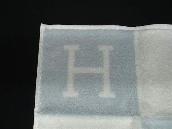 ブルー系×アイボリー系 FR