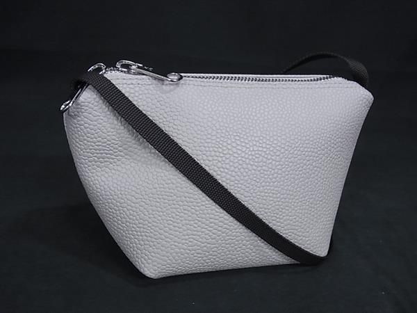 Herve Chapelier エルベシャプリエ 舟形 リュクス XS レザー クロスボディ ショルダーバッグ グレージュ系 FV 4565