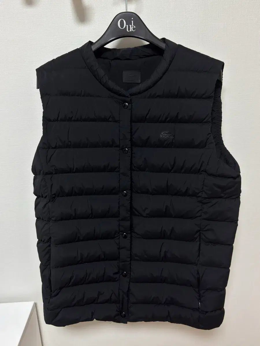 ラコステ ブラック レディース ダウン ベスト