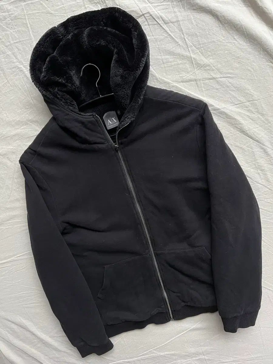 アルマーニ エクスチェンジ ジップアップフーディー