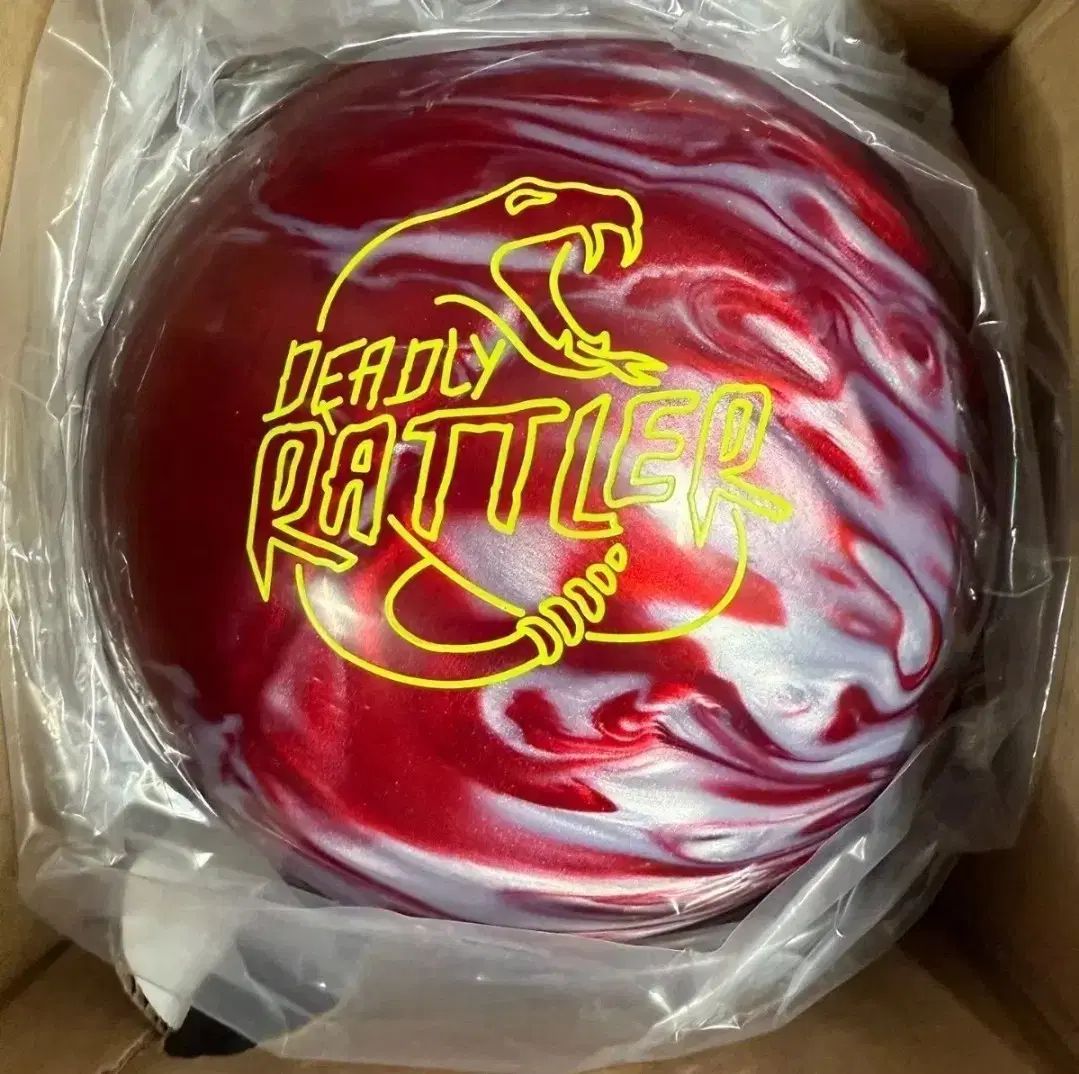 14 パウンド ボーリング デッドリー ラトル ラディカル 球
