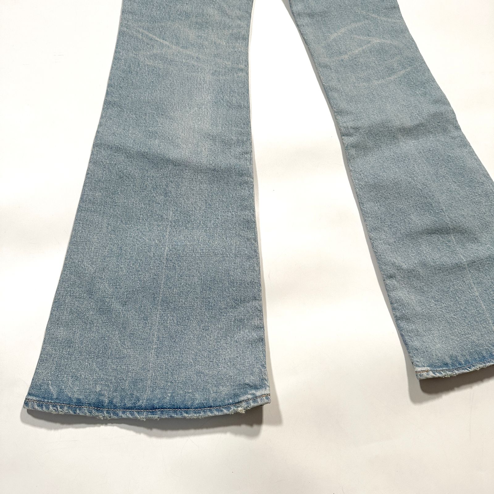 デニムパンツ ジーンズ