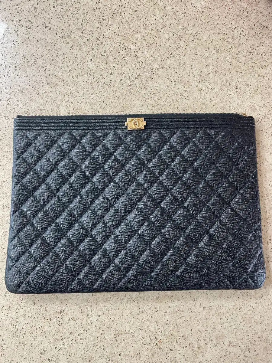 CHANEL シャネル ボーイ BOY ラージ large ラムスキン ブラック black