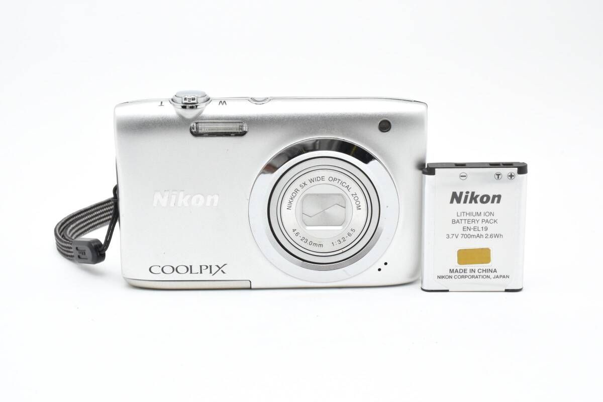 Nikon ニコン COOLPIX A100 コンデジ コンパクトデジタルカメラ