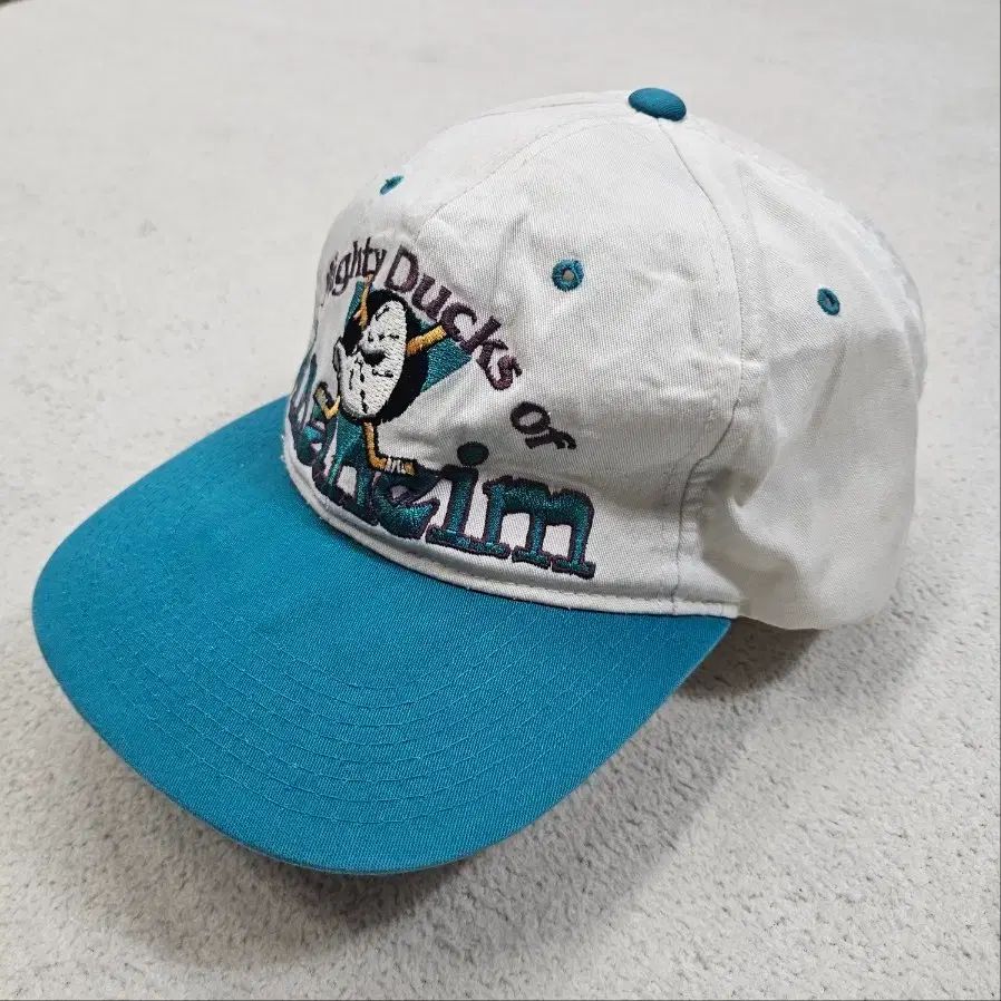 90s NHL マイティダック ベースボールキャップ - メルカリ