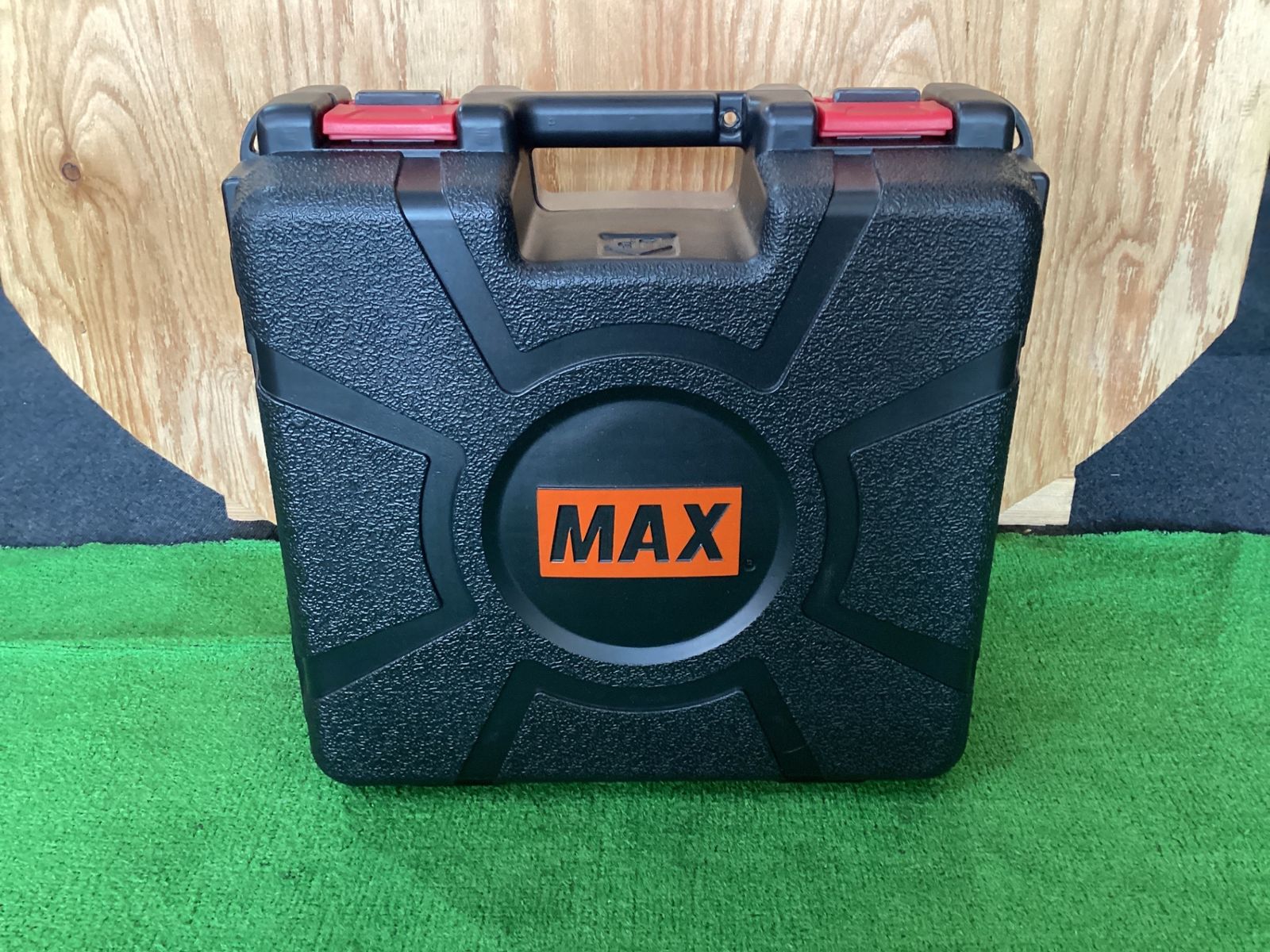 【未使用】MAX HN-50S1(D) 釘打機スーパーネイラ （ク-80） HN-50S1(D)シリーズの製品詳細ページ | 高圧コイルネイラ[釘打機](釘