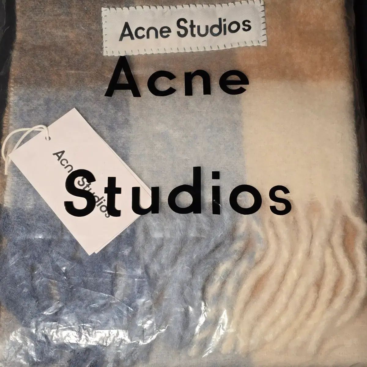  Acne Studios アクネストゥディオズ モヘアウールCHECKマフラー ユニセックス マフラー 小物