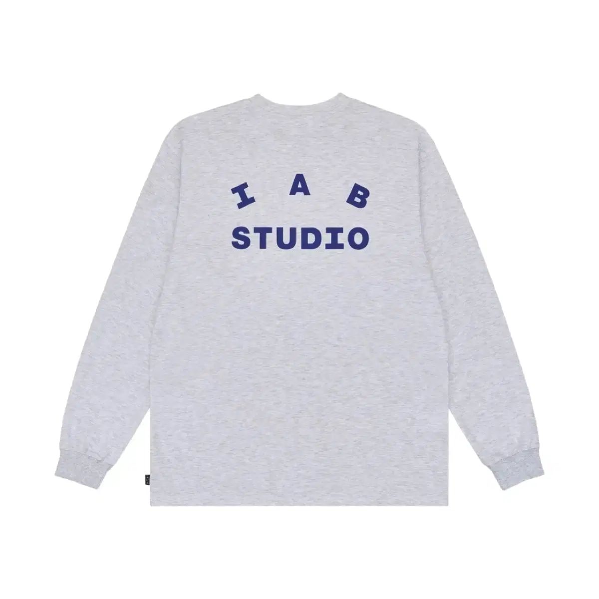 IAB Studio 長袖Tシャツ グレー