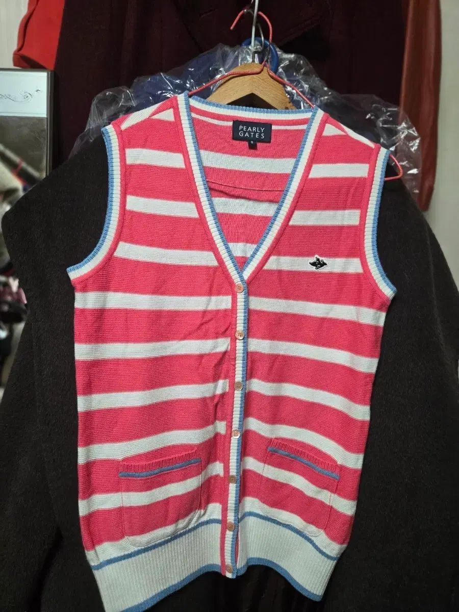 PEARLY GATES ストライプ ニット ベスト - メルカリ