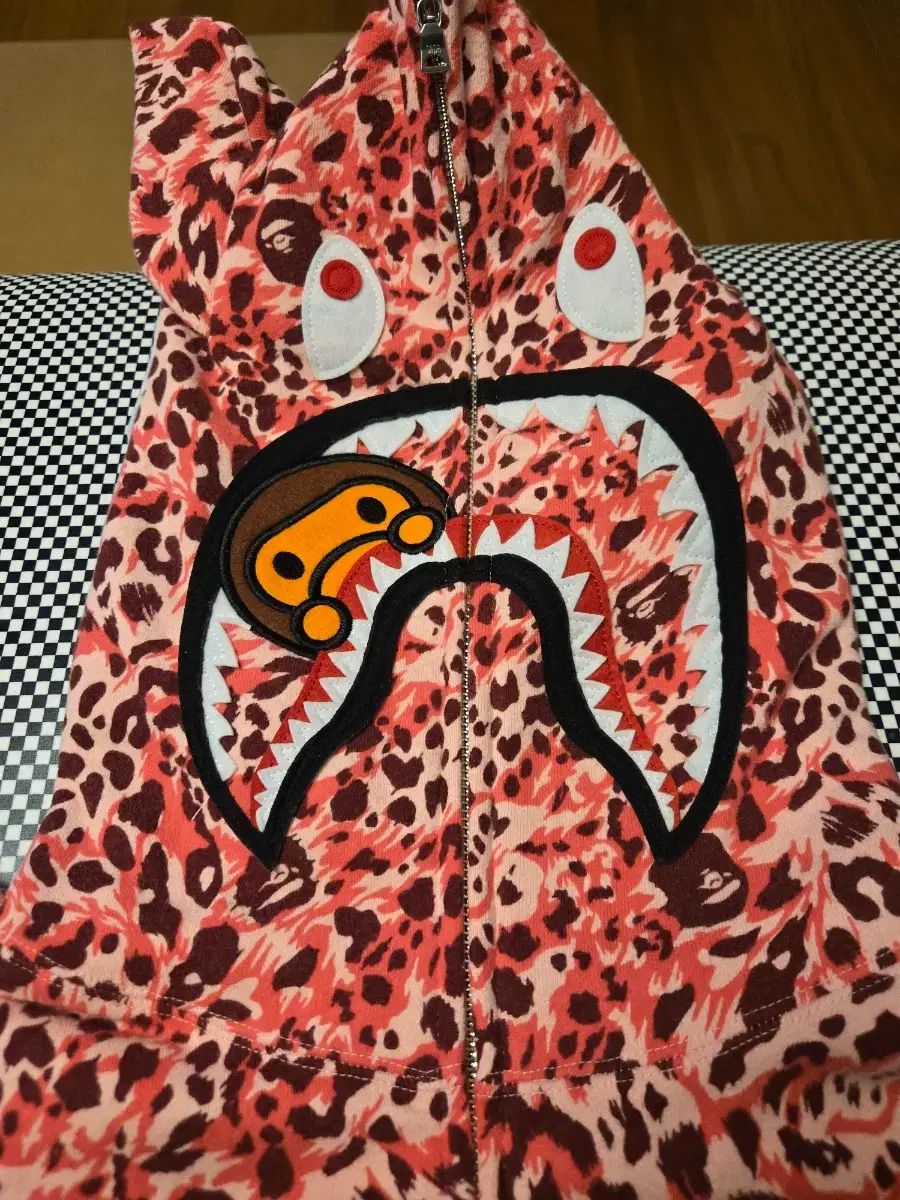 A BATHING APE アベイシングエイプ シャーク ジップアップ フーディー 大阪 デパート 店舗