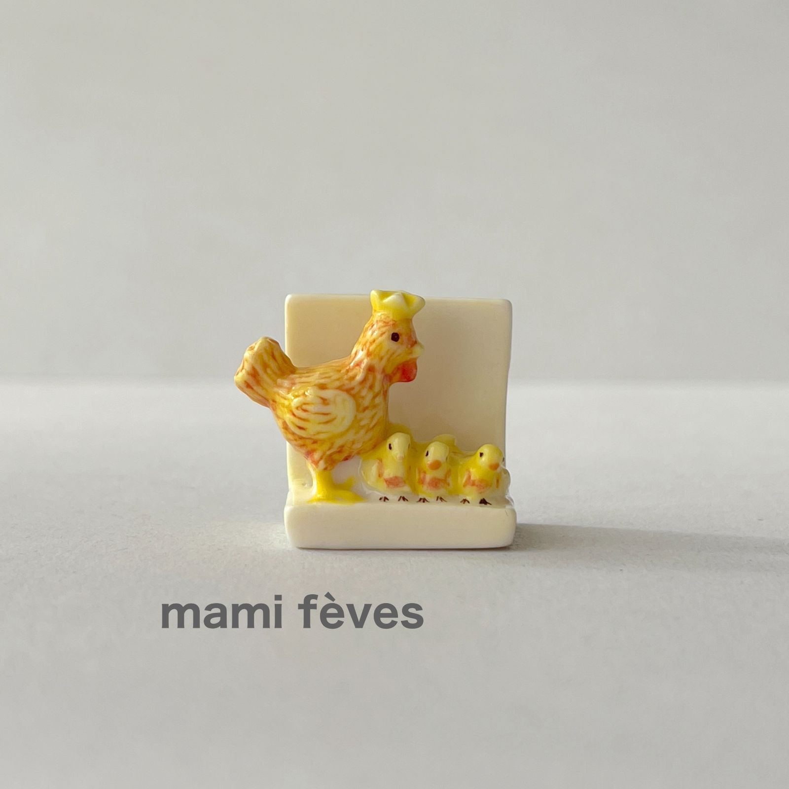 パニエの王様　レア　フェーブ　ヴィンテージ　フェーヴ　ミニチュア　陶器　カゴ パニエの王様 レア フェーブ ヴィンテージ フェーヴ ミニチュア 陶器