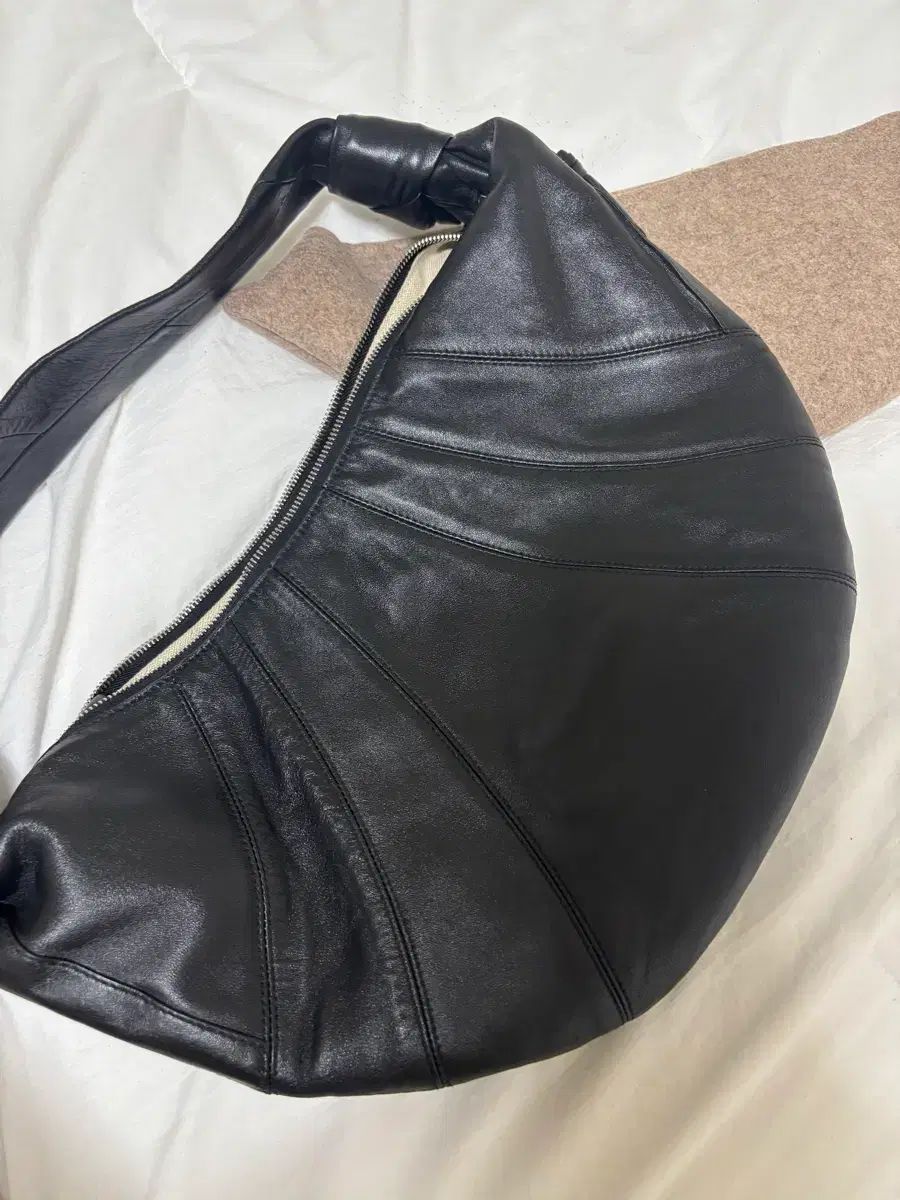 ルメール フォーチュンバッグ ラージ ブラック ジェニバッグ