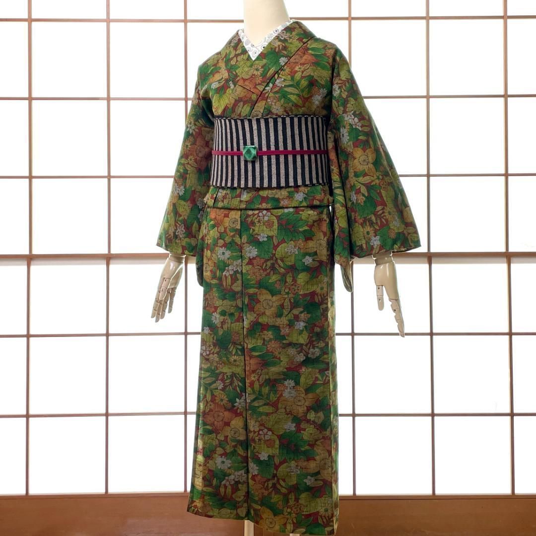 しょうざん シルクウール着物 単衣 ボタニカル柄 濃いグリーン