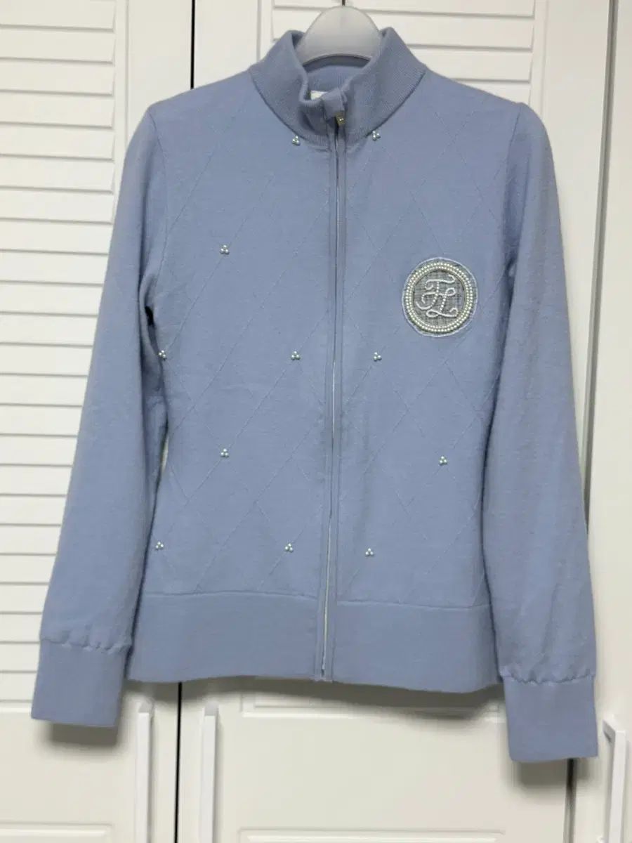 フェアライアー ニット ジップアップ