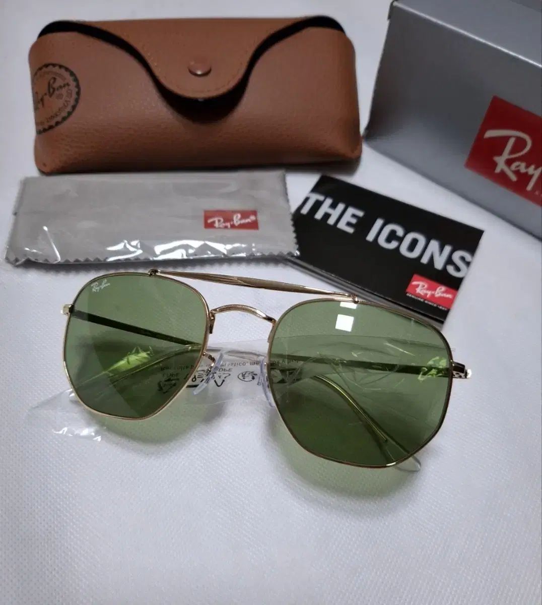 レイバン サングラス マーシャル 靴