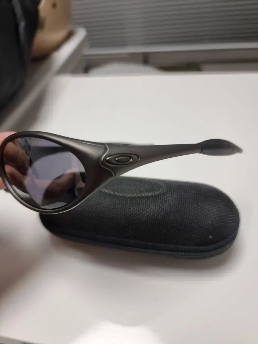  オークリー 90 s アイジャケット マット ガンメタルグレー サングラス 小物
