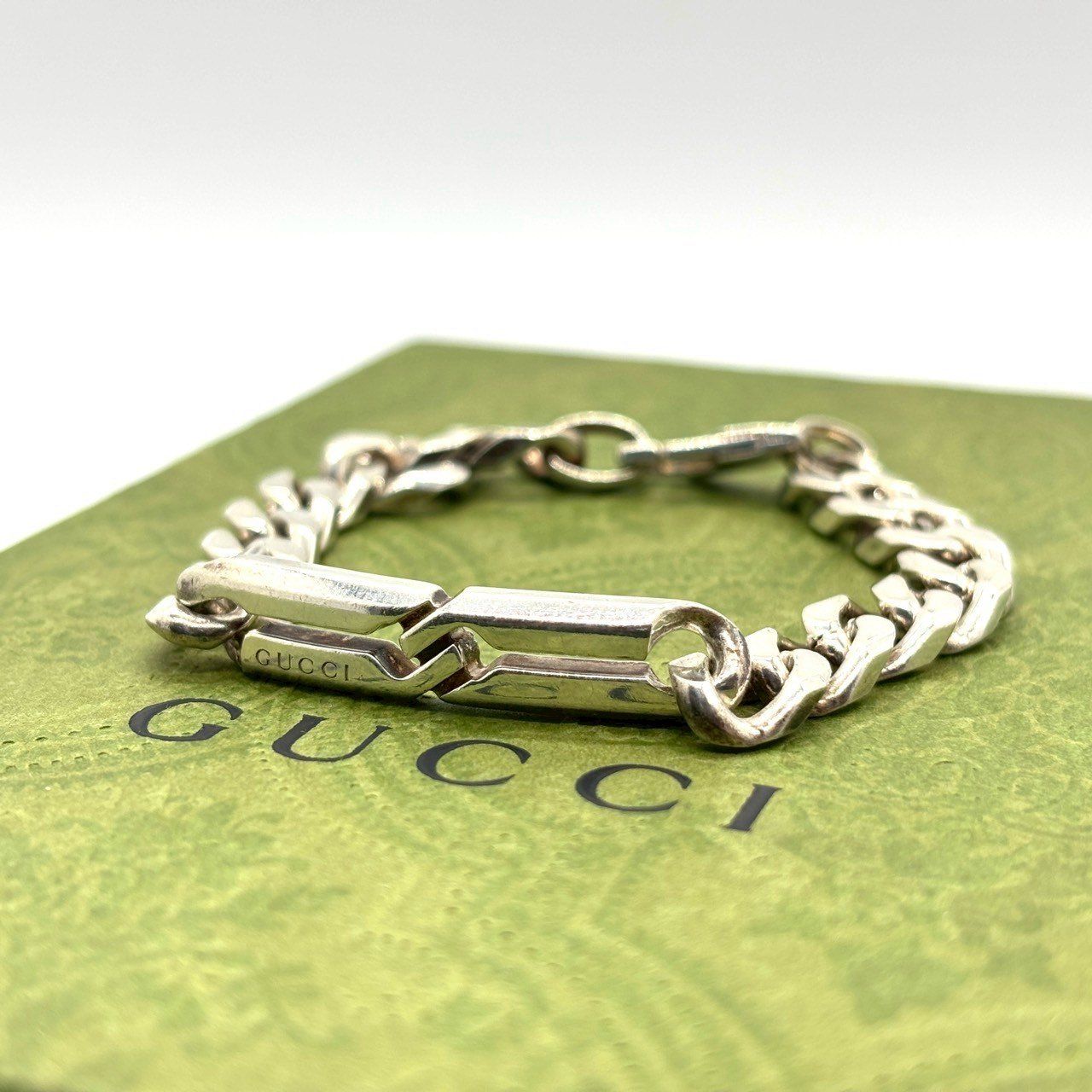 美品⭐️GUCCI ブレスレット ノット インフィニティ シルバー 16 静かに映える重厚感】 GUCCI グッチ ノット インフィニティ チェーン
