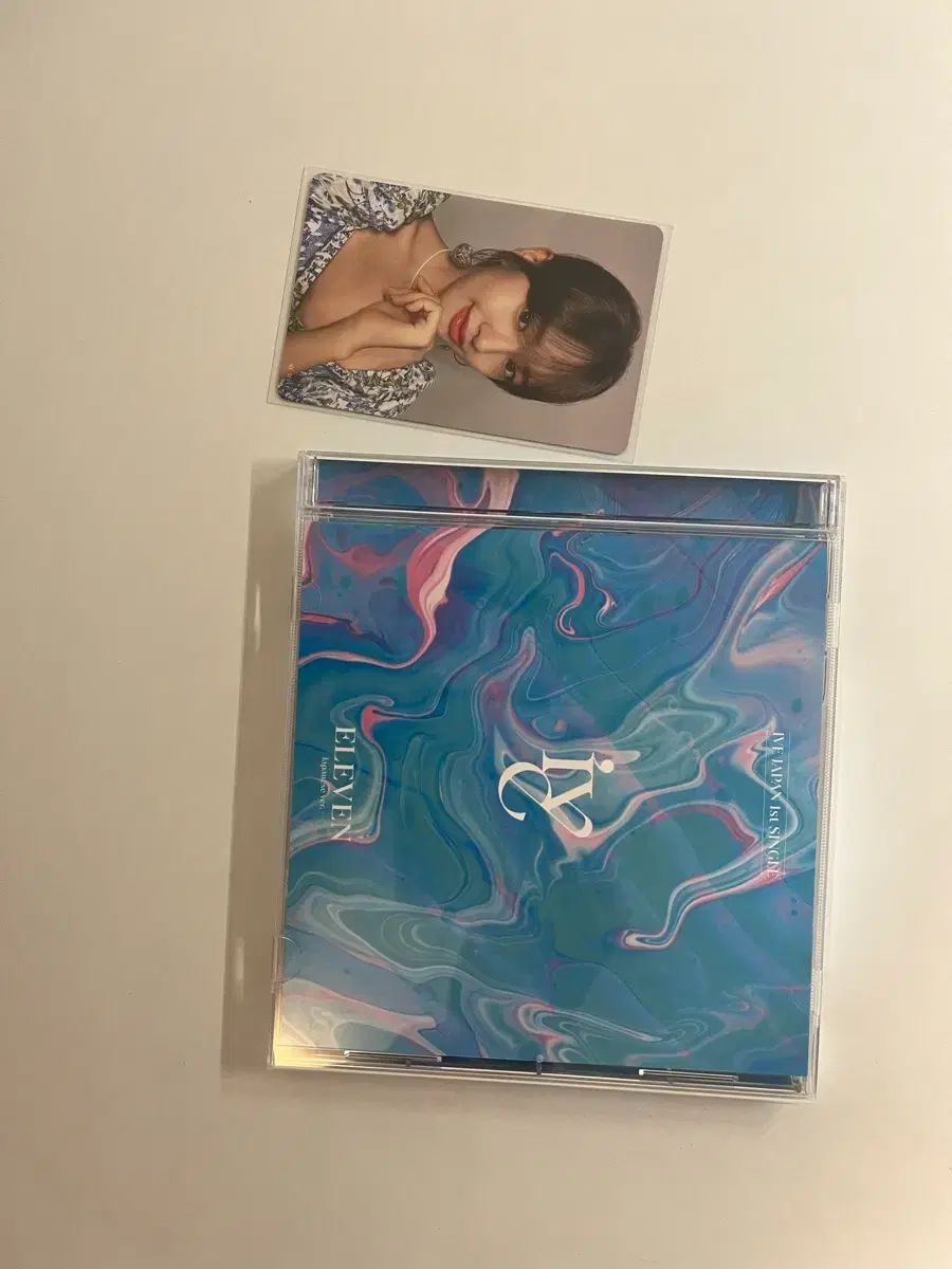 IVE(アイヴ) Eleven 日本 アルバム + ユジン(YUJIN) トレカ - メルカリ