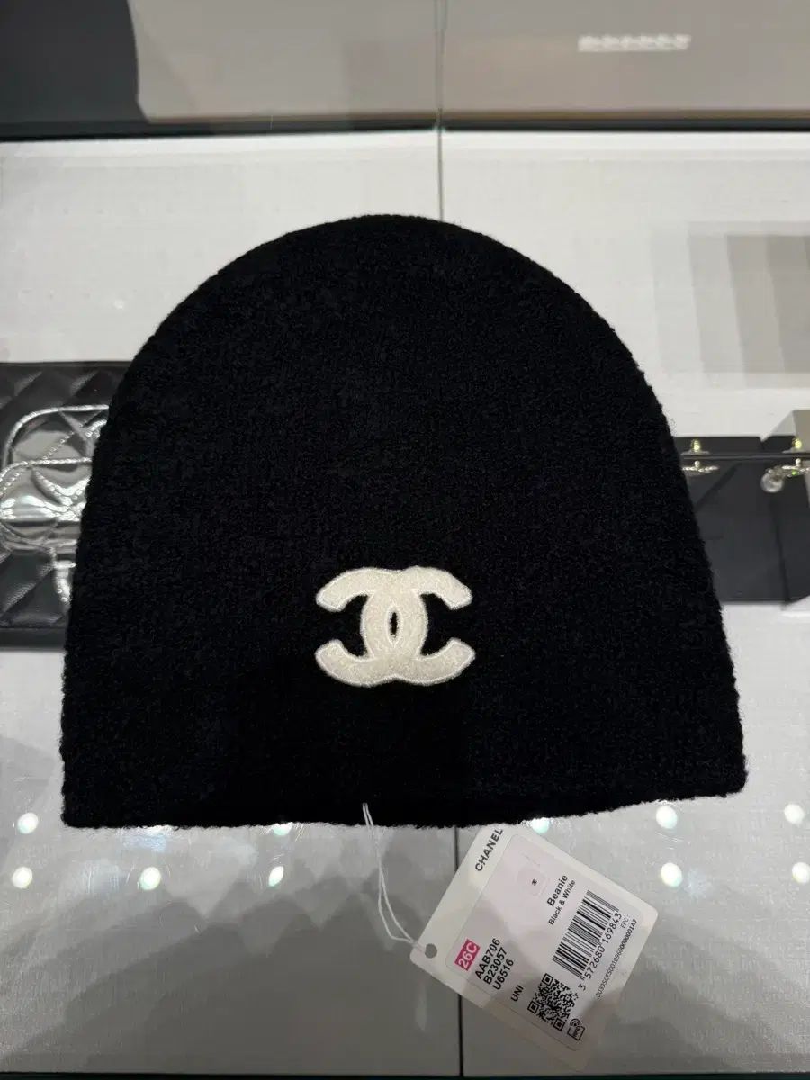 シャネル 26 c カシミア ビーニー ブラック