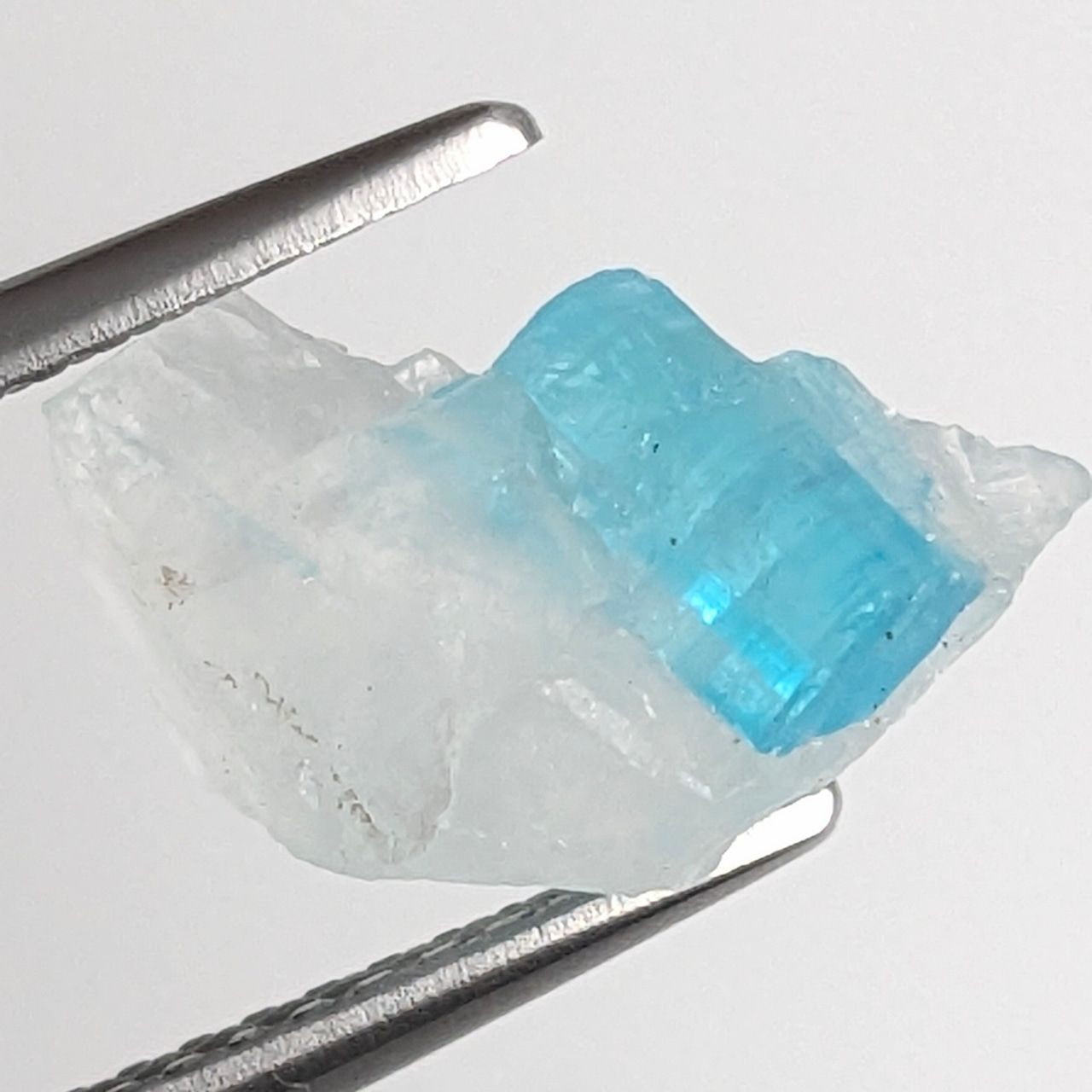 パライバトルマリン原石 ブラジル パレーリャス産 2.94 ct