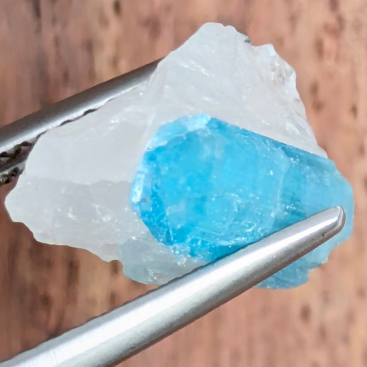 パライバトルマリン原石